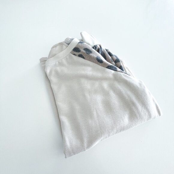 Small Boutique // Leopard balloon sleeve top // Size Medium - Picture 7 of 7